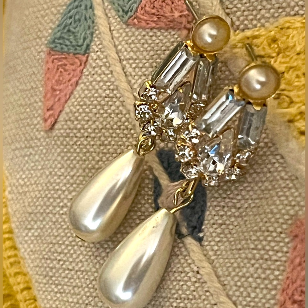 Rhinestone Pearl Vintage Earrings
